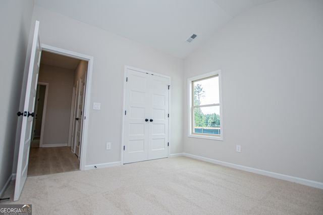 126 Woodford Drive, Roopville, GA 30170