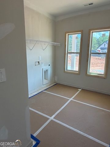 126 Woodford Drive, Roopville, GA 30170