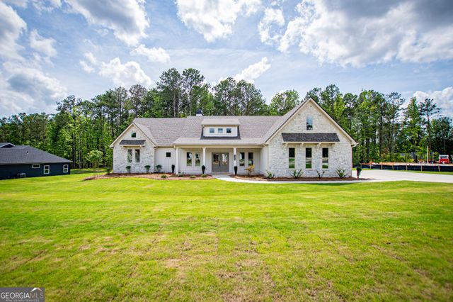 126 Woodford Drive, Roopville, GA 30170