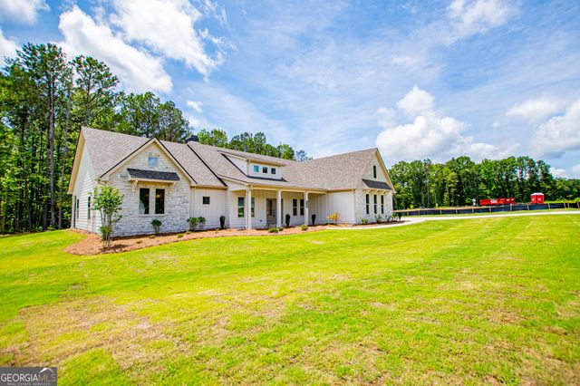 126 Woodford Drive, Roopville, GA 30170