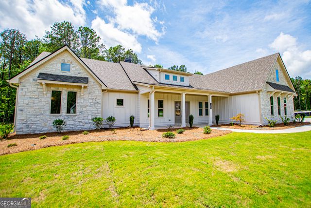 126 Woodford Drive, Roopville, GA 30170