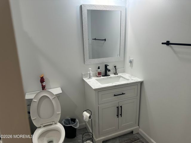 1345 Pacific Avenue, Beachwood, NJ 08722
