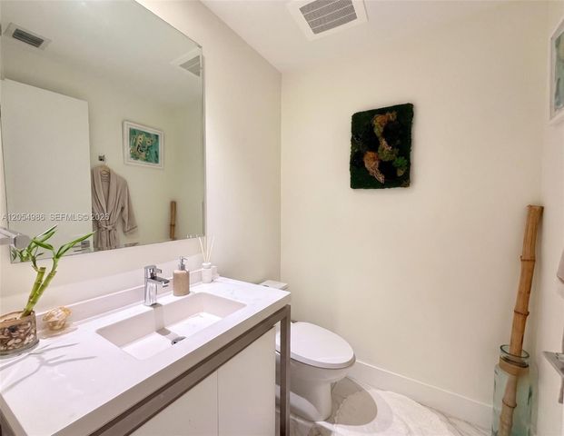 2000 Metropica Way 1003, Sunrise, FL 33323