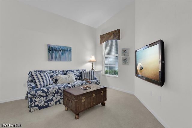 2124 Paget CIR 1, Naples, FL 34112
