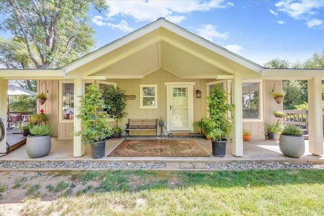 18475 E Hershey Rd, Tuolumne, CA 95379