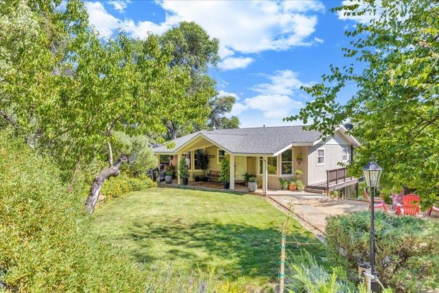 18475 E Hershey Rd, Tuolumne, CA 95379