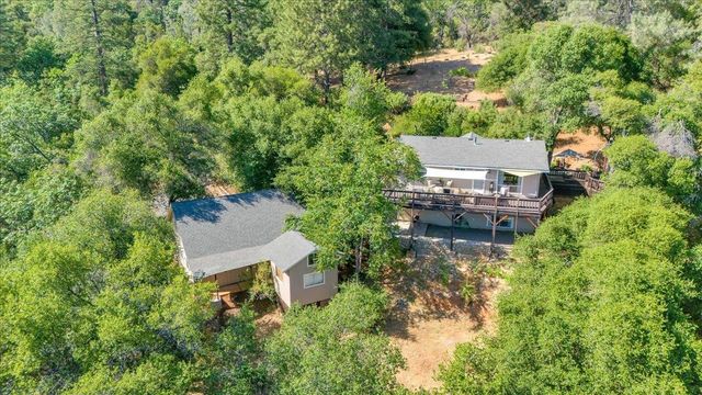 18475 E Hershey Rd, Tuolumne, CA 95379