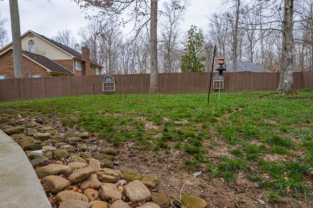 550 Laurel Crown Rd, Manchester, TN 37355