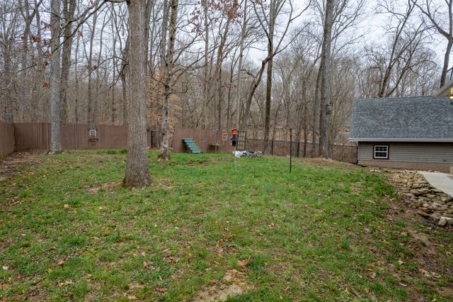 550 Laurel Crown Rd, Manchester, TN 37355