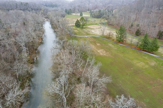 550 Laurel Crown Rd, Manchester, TN 37355