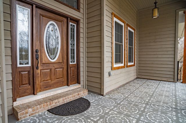 550 Laurel Crown Rd, Manchester, TN 37355