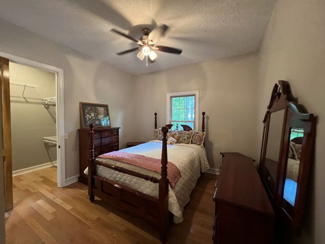 550 Laurel Crown Rd, Manchester, TN 37355