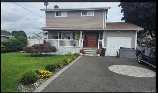 353 Barleau Street, Brentwood, NY 11717