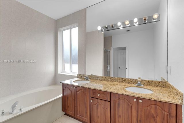 997 NE 16th Ave, Homestead, FL 33033