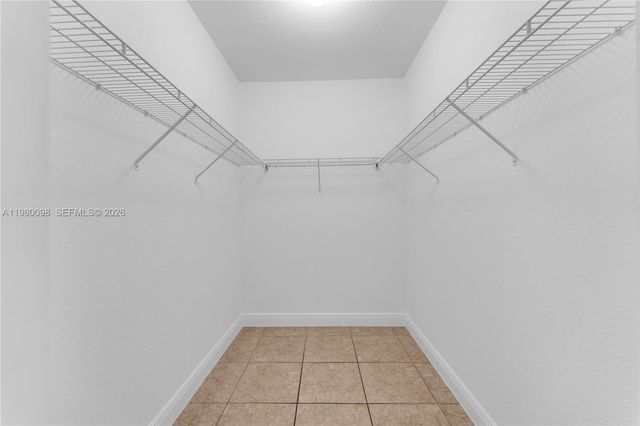 997 NE 16th Ave, Homestead, FL 33033