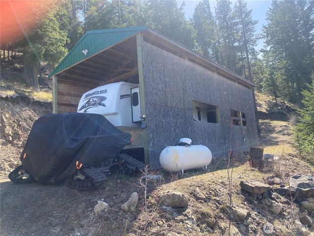 393 Tom & Nita Road, Cle Elum, WA 98922