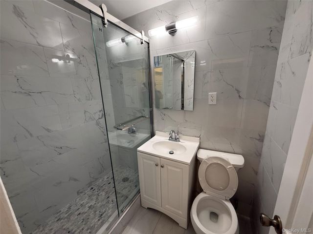 42-26 81st Street 7I, Elmhurst, NY 11373