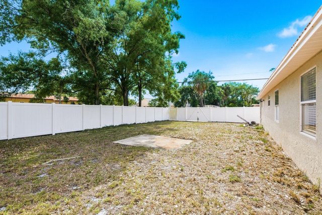 4438 W WYOMING AVENUE, Tampa, FL 33616