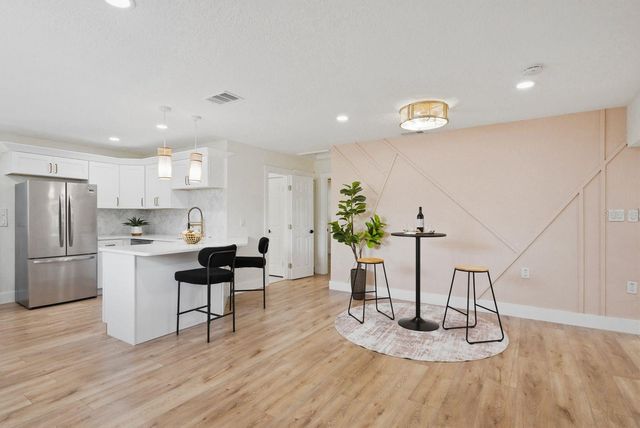 4438 W WYOMING AVENUE, Tampa, FL 33616