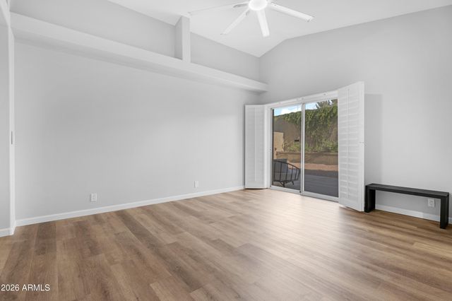 5223 W PONTIAC Drive, Glendale, AZ 85308