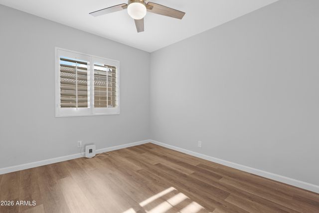 5223 W PONTIAC Drive, Glendale, AZ 85308