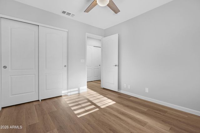 5223 W PONTIAC Drive, Glendale, AZ 85308