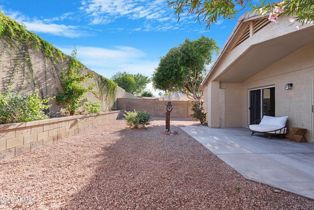 5223 W PONTIAC Drive, Glendale, AZ 85308