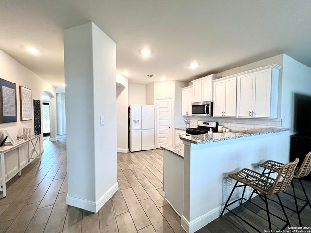 786 RUSHING BANKS, Cibolo, TX 78108