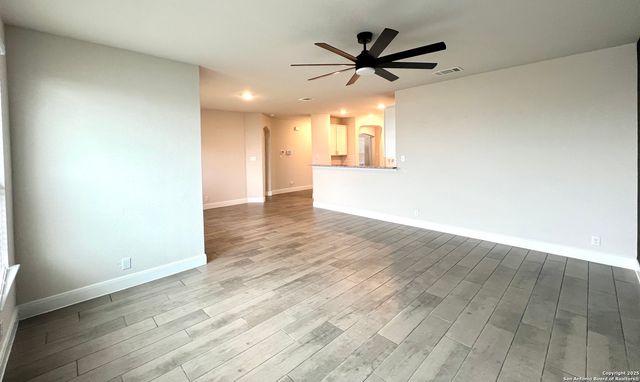 786 RUSHING BANKS, Cibolo, TX 78108