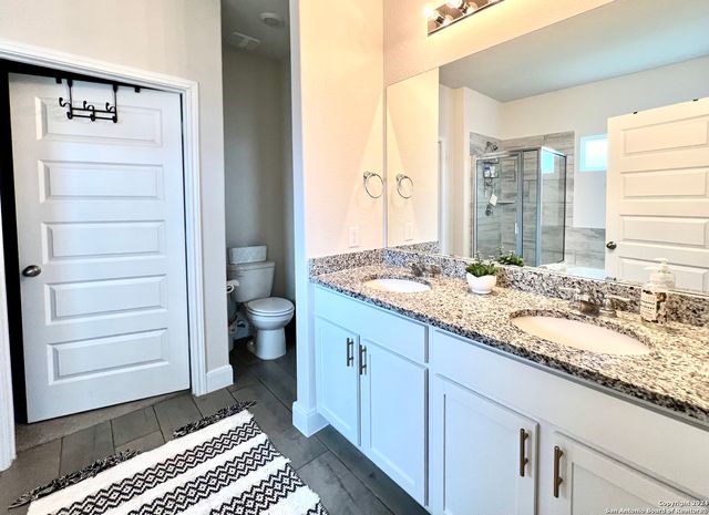 786 RUSHING BANKS, Cibolo, TX 78108