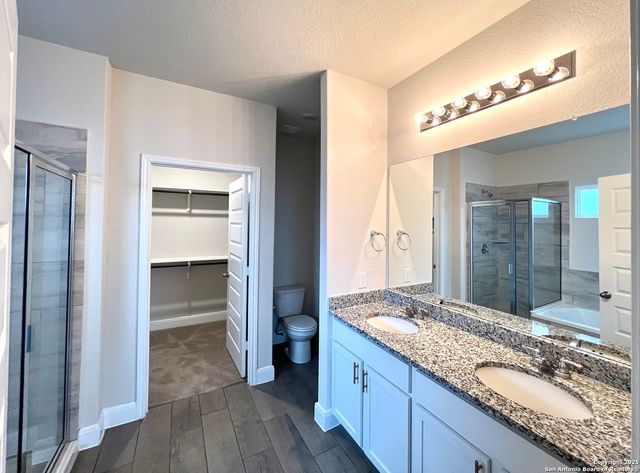 786 RUSHING BANKS, Cibolo, TX 78108