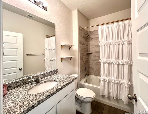 786 RUSHING BANKS, Cibolo, TX 78108