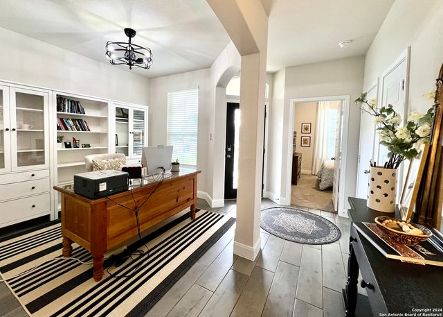 786 RUSHING BANKS, Cibolo, TX 78108