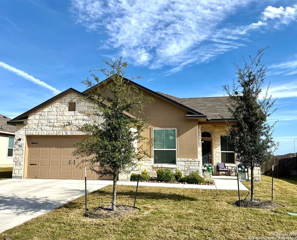 786 RUSHING BANKS, Cibolo, TX 78108