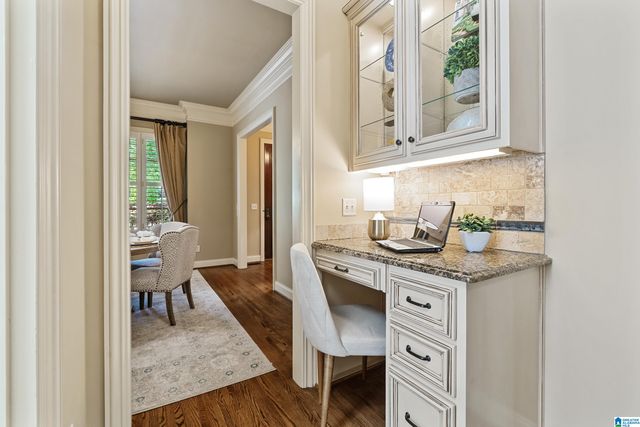 2321 OVERLOOK CREST, Vestavia Hills, AL 35226