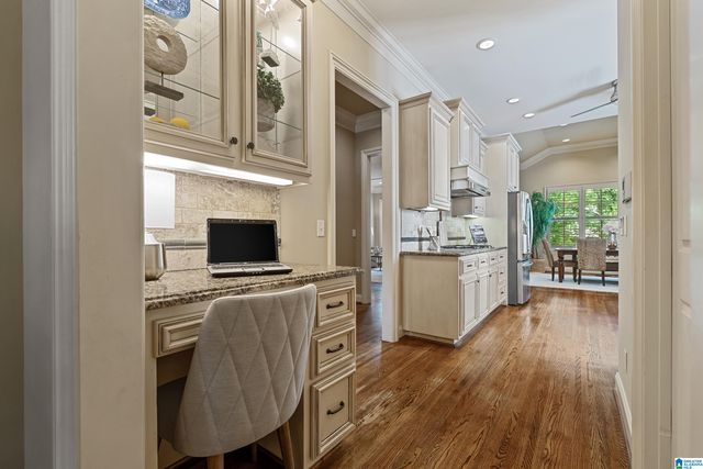 2321 OVERLOOK CREST, Vestavia Hills, AL 35226