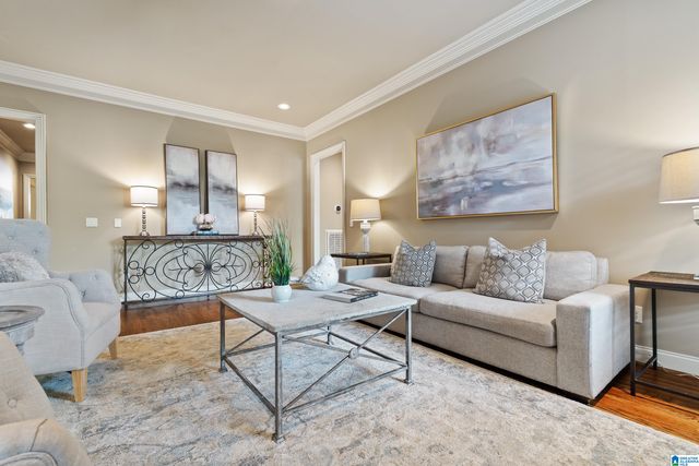 2321 OVERLOOK CREST, Vestavia Hills, AL 35226
