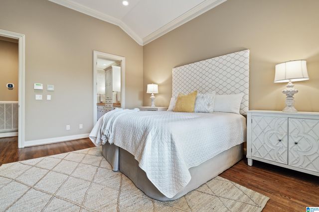 2321 OVERLOOK CREST, Vestavia Hills, AL 35226