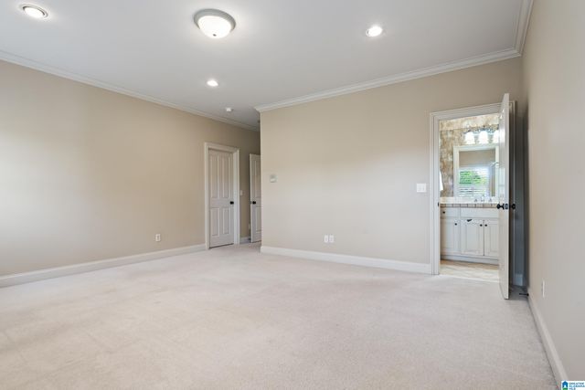2321 OVERLOOK CREST, Vestavia Hills, AL 35226