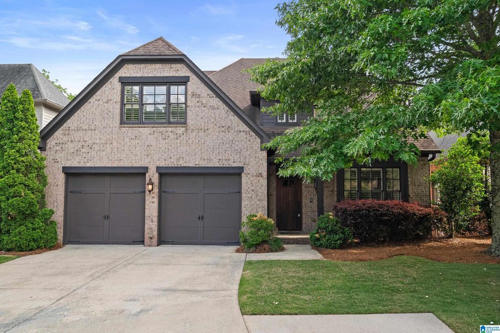 2321 OVERLOOK CREST, Vestavia Hills, AL 35226