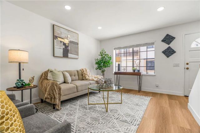 1425 E 23rd, Signal Hill, CA 90755