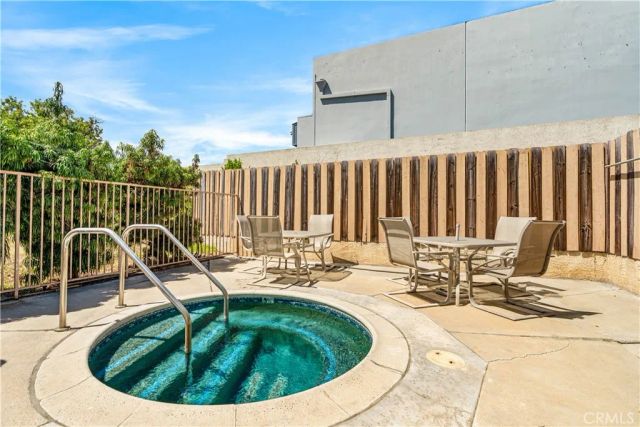 1425 E 23rd, Signal Hill, CA 90755