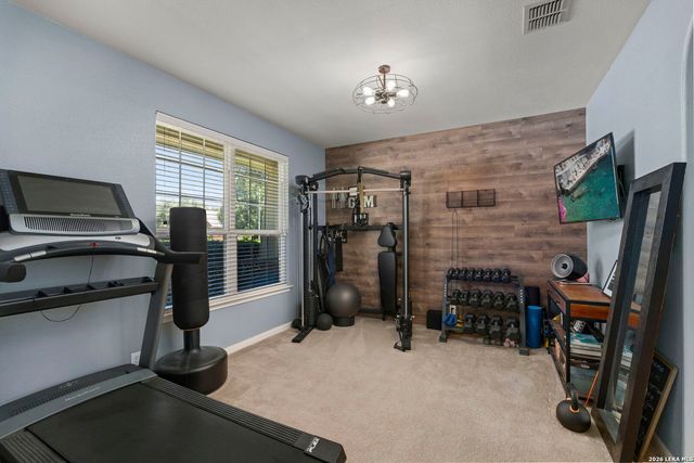 8702 JURA FRST, Helotes, TX 78023