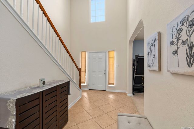 8702 JURA FRST, Helotes, TX 78023