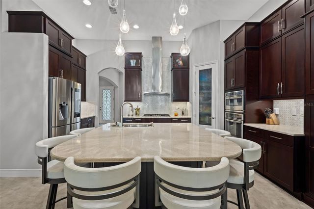 823 FLORESTA STREET, Brandon, FL 33511