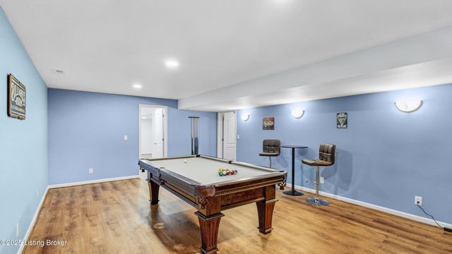 234 Cedar Place Dr, Shepherdsville, KY 40165