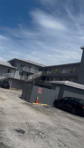 1852 SW 7th St 109, Miami, FL 33135