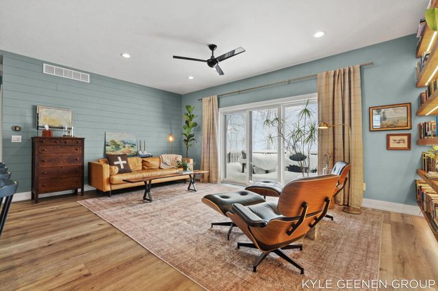 312 48th Avenue, Jamestown Twp, MI 49464