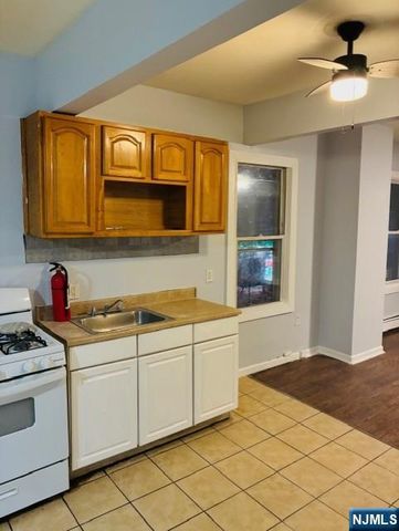 80 Montgomery Street, Paterson, NJ 07501