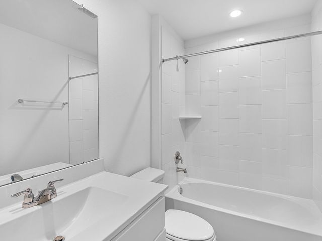 1022 River Coral, Alvin, TX 77511